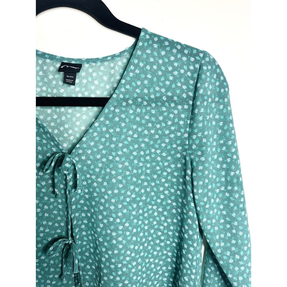 Art Class Girls XL 14 Green Floral Tie Front Blouse Long Sleeve Bell Cuff Spring - Picture 4 of 10